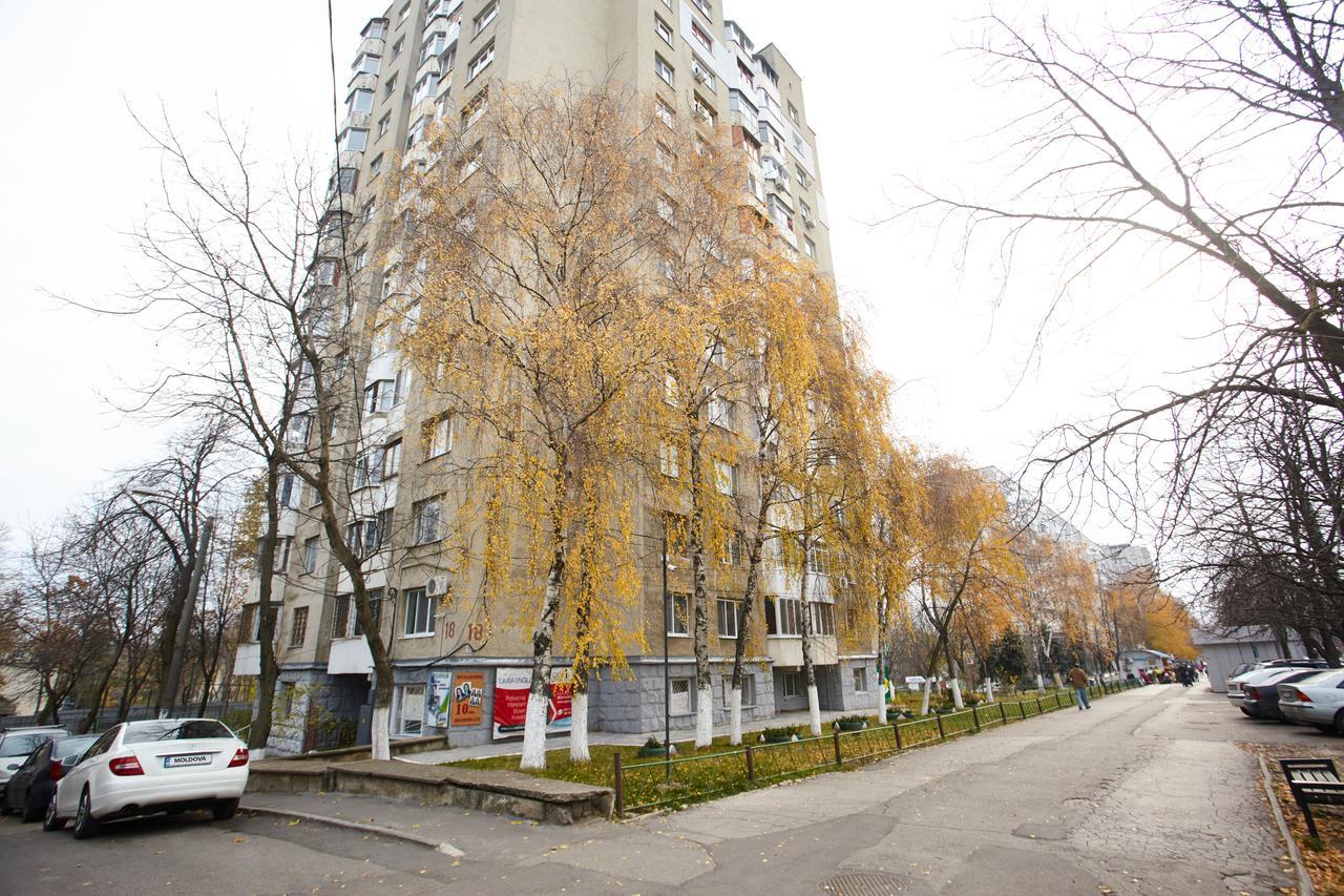 Apartment Deluxe On Moscow Avenue Кишинев Екстериор снимка